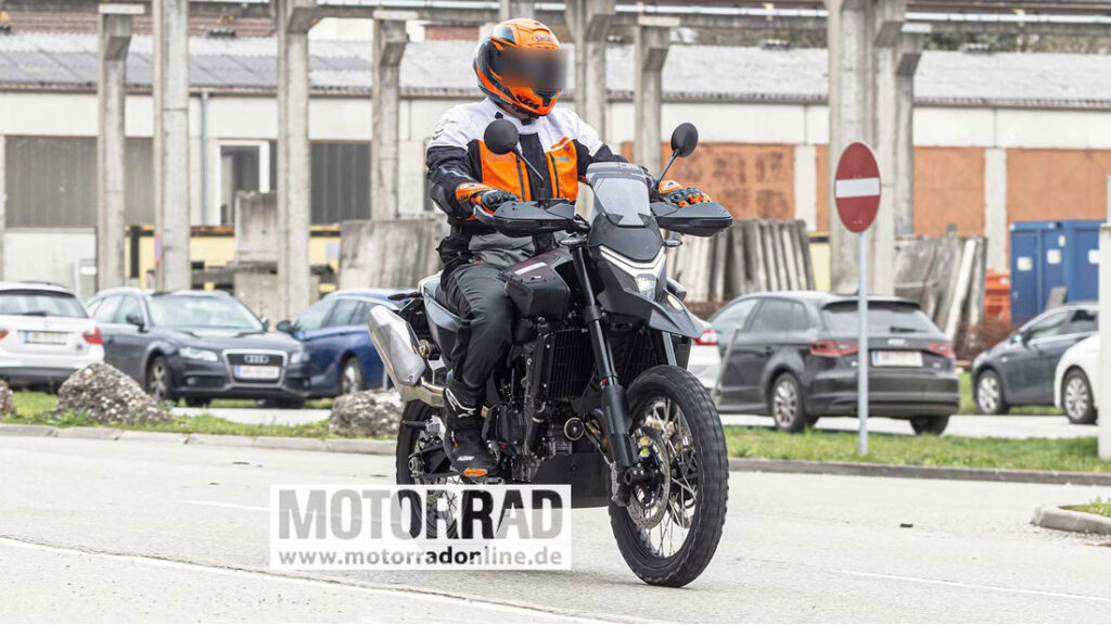 Sm800 GasGasのES800/SM800のスパイショット。KTMの790系 - 個人的バイクまとめブログ