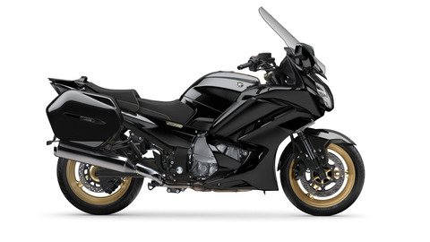 2020-Yamaha-FJR1300AESPL-EU-Midnight_Black-Studio-002-03