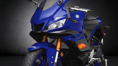 2019-Yamaha-YZF-R320-EU-Yamaha_Blue-Detail-001-03