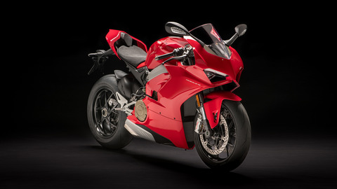 Panigale-V4-MY18-Red-01-Slider-Gallery-1920x1080