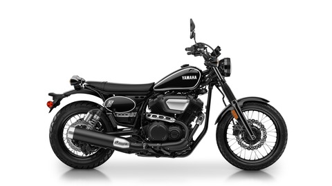 2017-Yamaha-SCR950-EU-Yamaha-Black-Studio-002