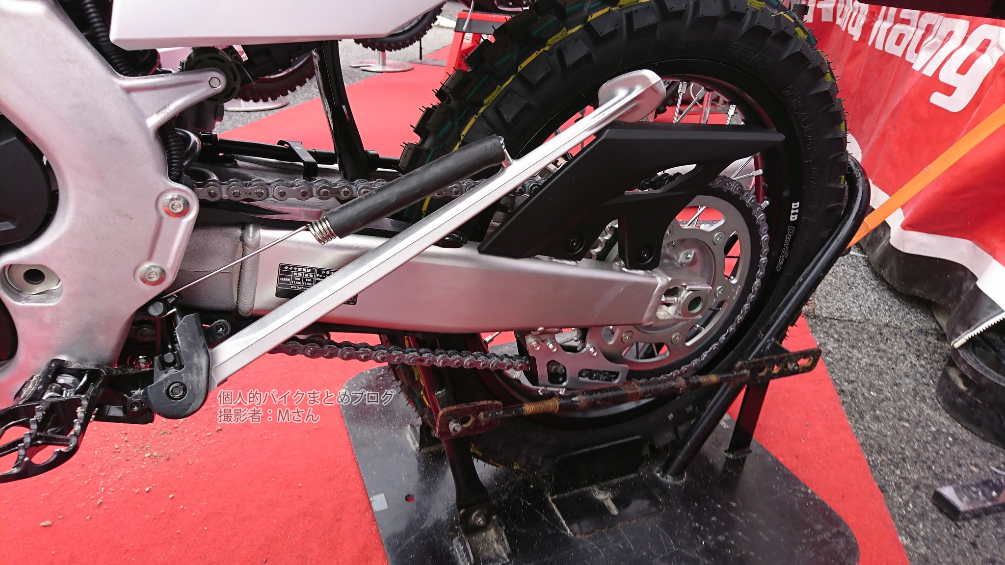 19年モデルの新型 Crf450lの画像やスペック 比較等 実車のお写真頂きました 個人的バイクまとめブログ