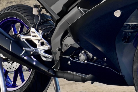 2019-Yamaha-YZF-R125-EU-Yamaha_Blue-Detail-001