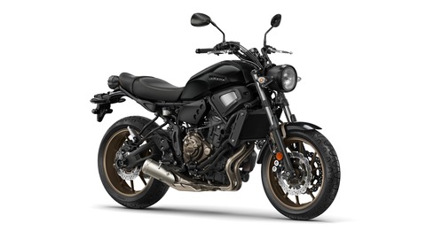 2019-Yamaha-XS700-EU-Tech_Black-Studio-001-03