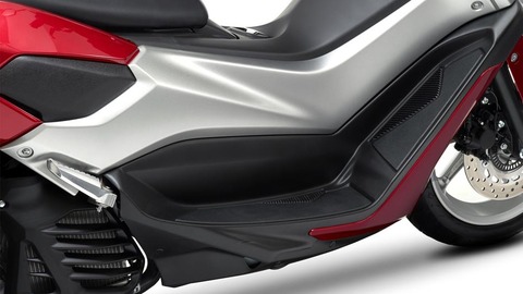 2016-Yamaha-G125YM-EU-Power-Red-Detail-015