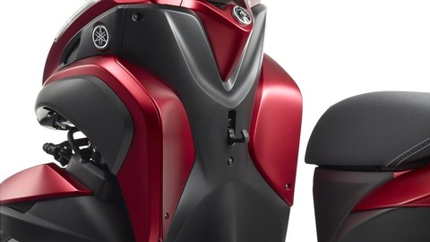 2015-Yamaha-Tricity-EU-Anodized-Red-Detail-015