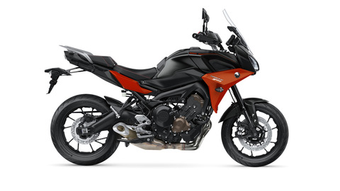 2020-Yamaha-MT09TR-EU-Tech_Black-Studio-002-03