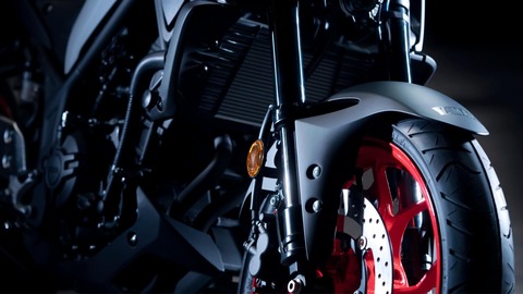 2020-Yamaha-MT320-EU-Detail-004-03