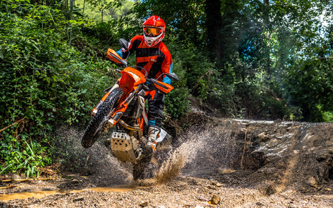 246830_KTM 690 ENDURO 2019