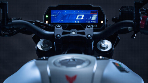 2020-Yamaha-MT125-EU-Detail-009-03 (1)