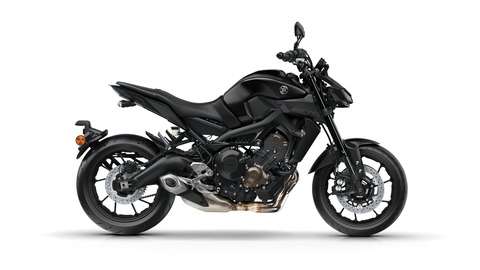 2019-Yamaha-MT09-EU-Tech_Black-Studio-002-03