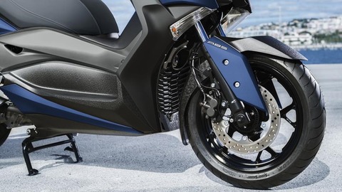 2018-Yamaha-X-MAX-300A-EU-Phantom-Blue-Detail-007