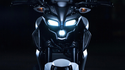 2020-Yamaha-MT125-EU-Detail-003-03