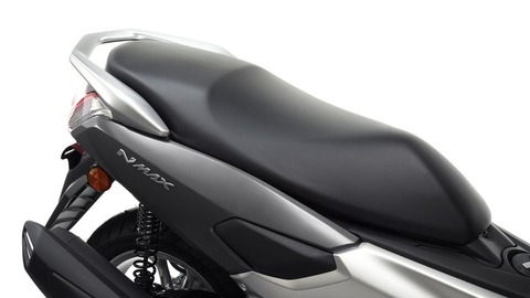 2018-yamaha-nmax-eu-matt-grey-detail-011