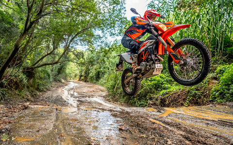 246829_KTM 690 ENDURO 2019