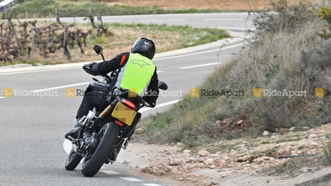 2021-triumph-tiger-1200-spy-shots (3)