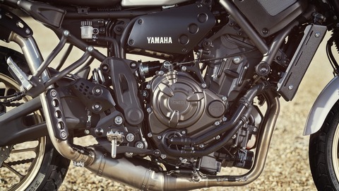 2019-Yamaha-XS700SCR-EU-Tech_Black-Detail-009-03