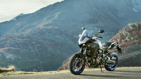 2020-Yamaha-MT07TR-EU-Icon_Grey-Static-002-03